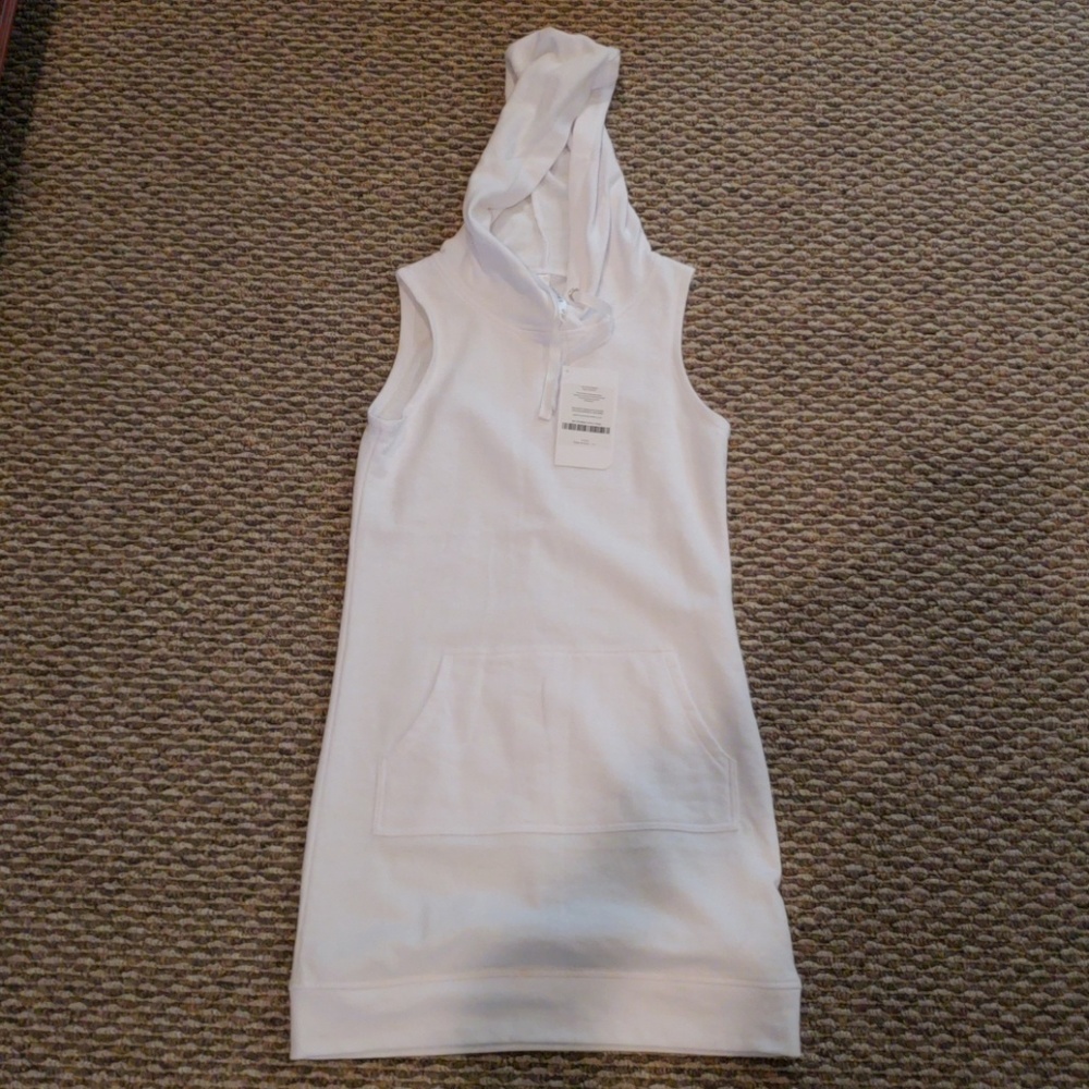 Yukon Sleeveless Dress